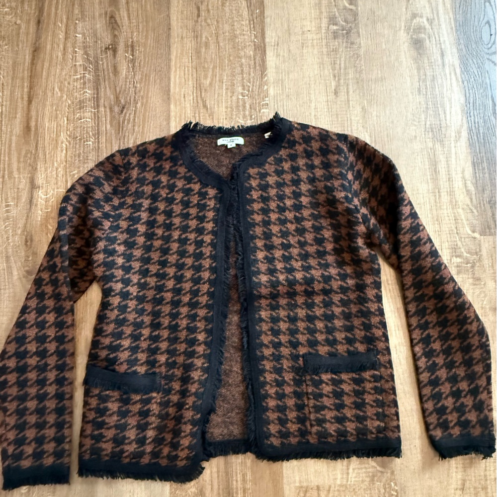 Max Studio Black and Brown Fringed Cardigan